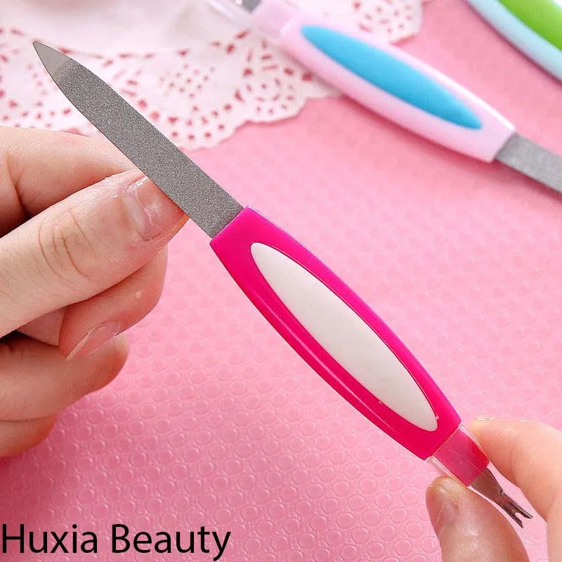 **2-in-1 Nail Filer & Cuticle Remover Tool**