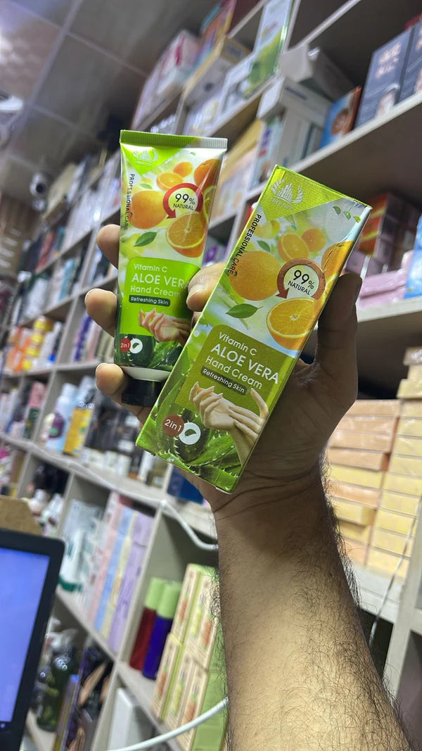 **TREE CITY Plant Extract Whitening Hand Cream**