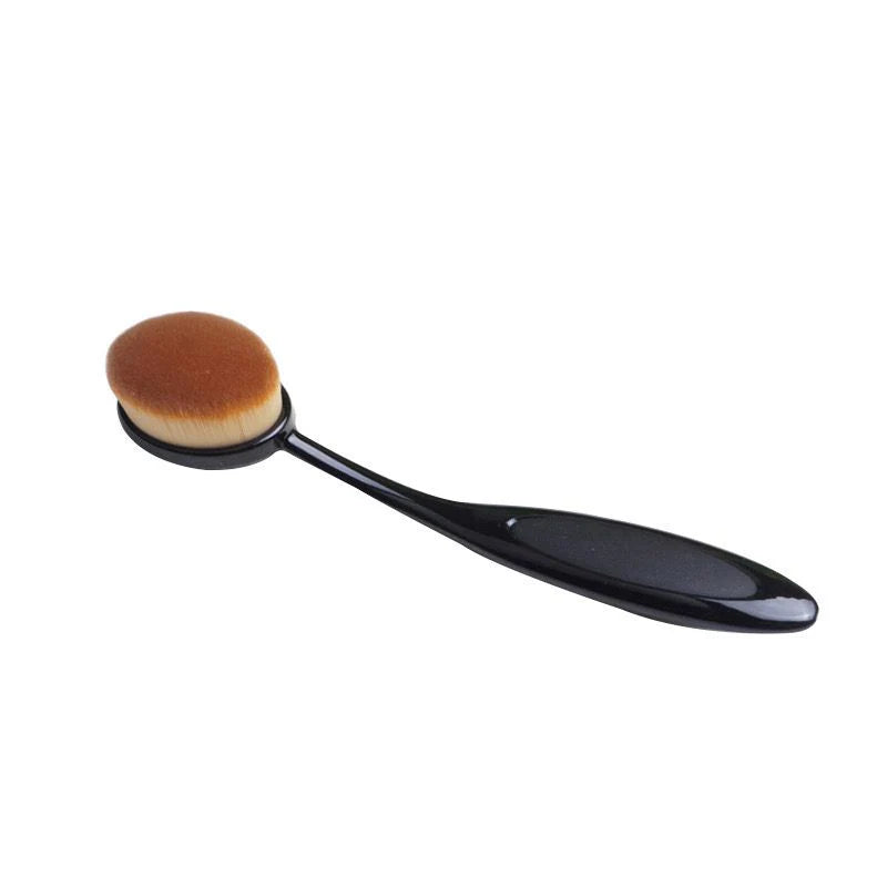 Oval Makeup Brush for Concealer, Contour Kit and Face Powder Foundation