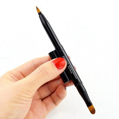 2 in 1 Eye Liner & Lip Filler Brush