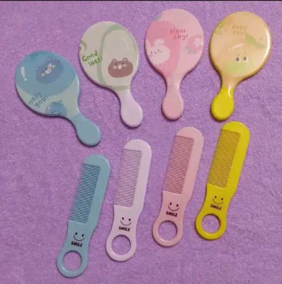 Kawaii Pocket Mirror with Comb – Travel Friendly Makeup Essential (Random)