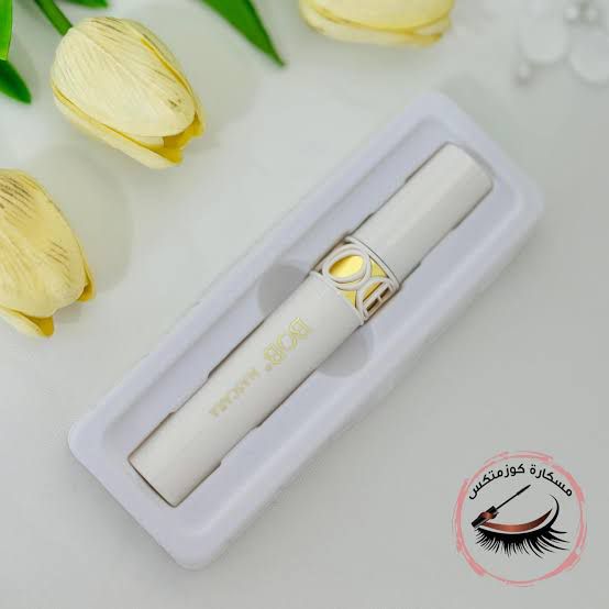Bob Slender & Curled Lightness Mascara