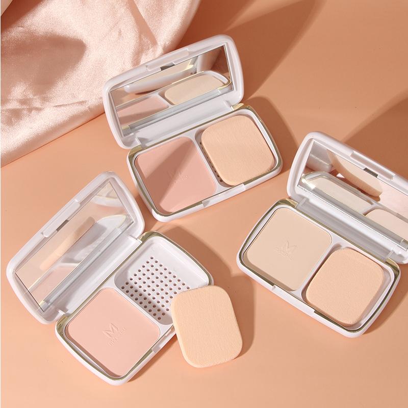 Mansili Smooth Velvet Pressed Powder & Finishing Compact