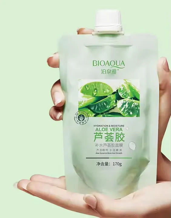 **BIOAQUA Aloe Vera Moisturizing Gel Mask 170g**