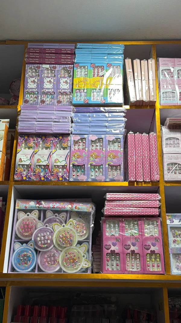 New 12 pcs Sanrio fake nails double tip nail set fake nails toy character children's character nails 1box*12pcs