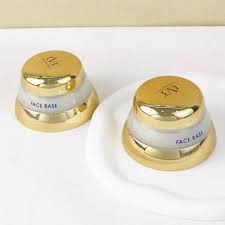 Cvb Face Base Vitamin Enriched Face Base De Maquillage Vitaminee